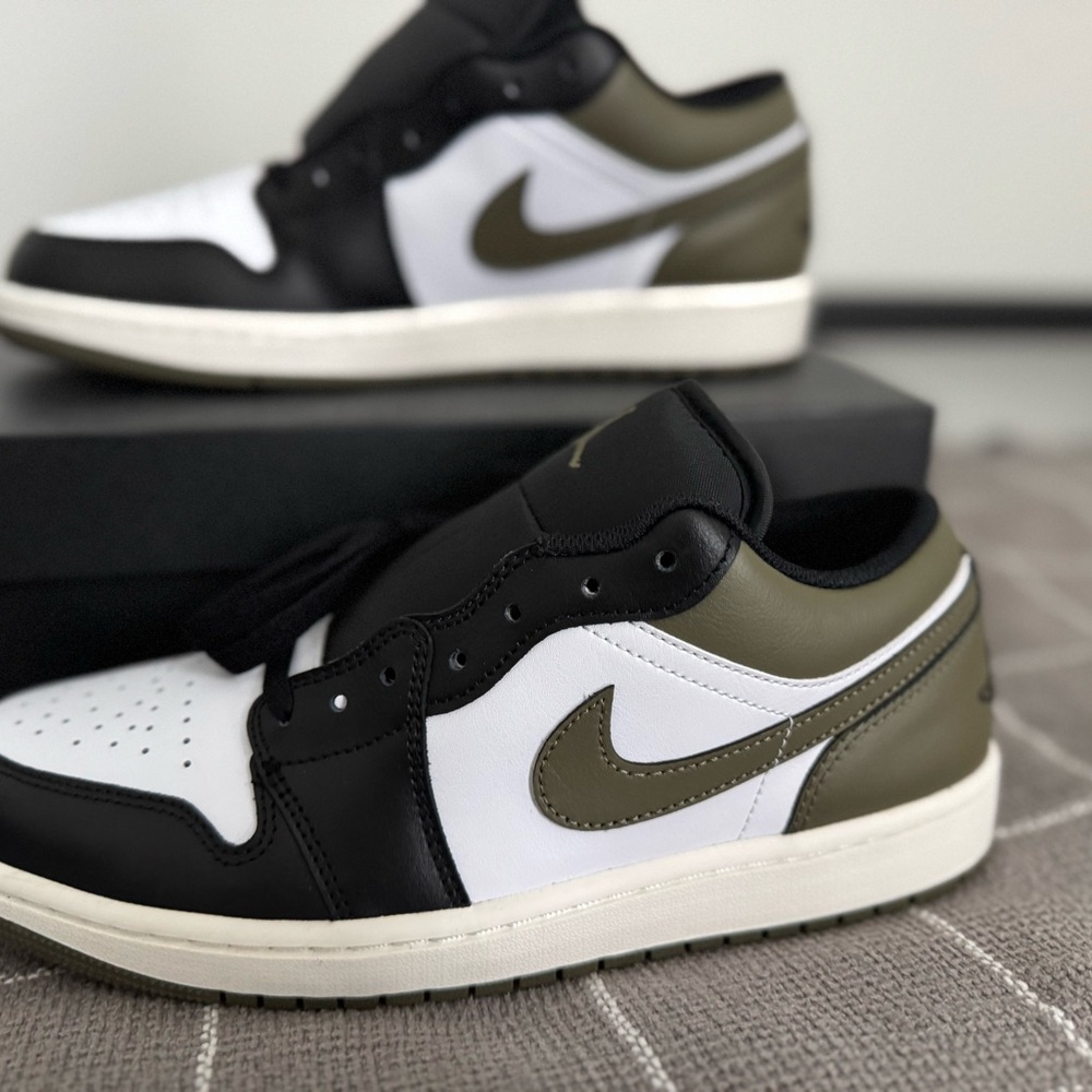Nike Air Jordan 1 Low in Olive and Black, Size 9